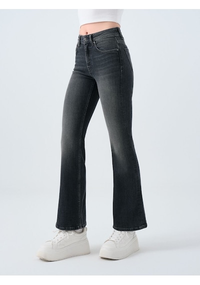 LOFT Flare Slim Fit Kadın Pantolon Lf2038758 Q1.v1 Denim