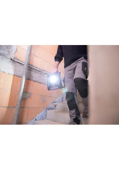 Brennenstuhl Multi Battery Led Hibrit 60w, 6200lm Ip65 5 Metre Kablolu Aküsüz Projektör
