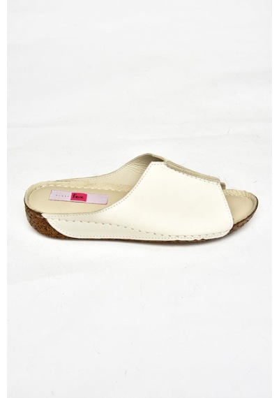 Fox Shoes P555064003 Bej Hakiki Deri Kadın Terlik Bej