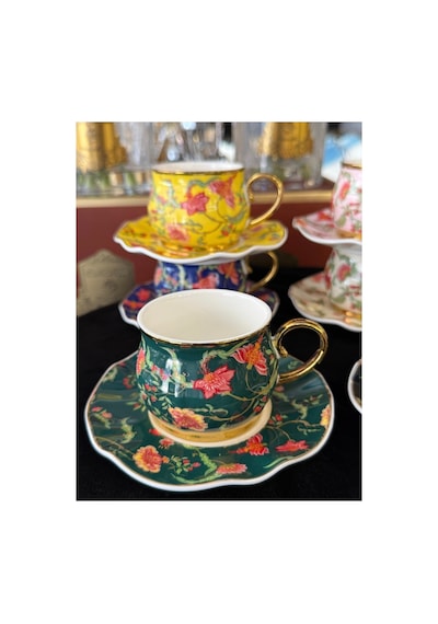 Esterhomedecor 6 Kişilik Porselen Kahve Fincan Takımı Renkli