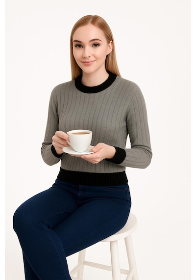 Hira Life Fashion Kadın Bisiklet Yaka Fitili Ve Şerit Detaylı Crop Triko Kısa Kazak Gri Gri