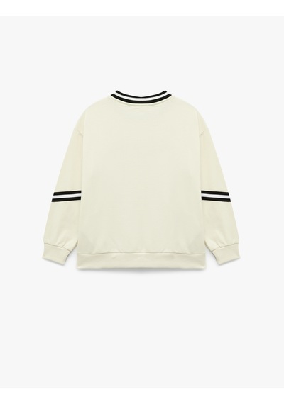 Koton Şardonlu Uzun Kollu Bisiklet Yaka Dantel Detaylı Baskılı Oversize Sweatshirt Bej 6wkg10179ak Ekru Koton Şardonlu Uzun Kollu Bisiklet Yaka Dantel Detaylı Baskılı Oversize Sweatshirt Bej 6wkg10179ak Ekru