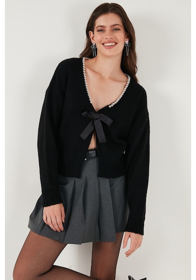 Lela Premium Boncuk Ve Fiyonk Detaylı Regular Fit V Yaka Triko Bayan Hırka 680Hi00180 Siyah
