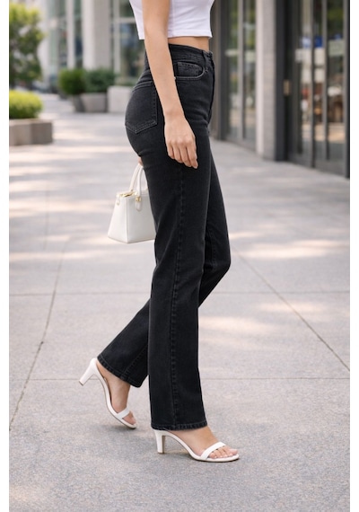 Cedy Denim Kadın Boru Paça Yüksek Bel Regular Fit Likralı Pantolon Siyah Cedy Denim Kadın Boru Paça Yüksek Bel Regular Fit Likralı Pantolon Siyah