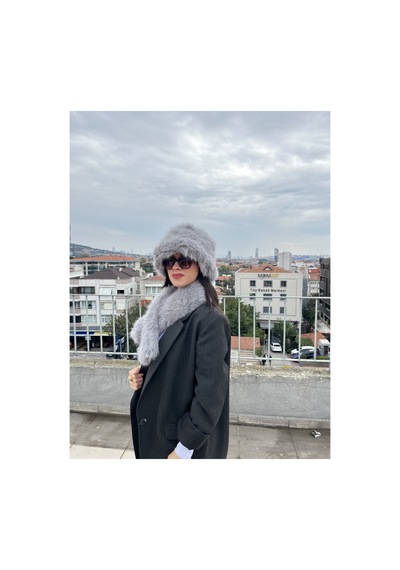 Mollycrush Kadın Suni Kürk Şapka Ve Atkı Seti Yumuşak Dokulu, Soğuk Havalar İçin Lüks & Şık Görünüm Gri
