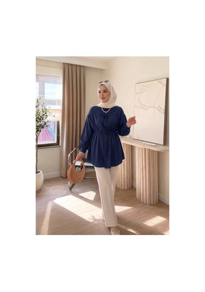 Unika Boutique Kadın Büzgü Detaylı Tesettür Gömlek Lacivert