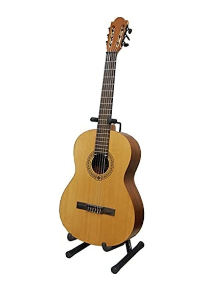 Siyah Gitar Sehpası, Sap Dayama Özelliği İle Stabil Destek Sağlar
