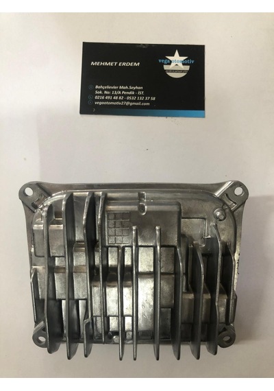 Mercedes W205 C Serisi Far Beyni 2059005010