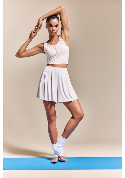Defacto Esnek Kumaş Crop Top Düğmeli Yaka Sporcu Açık Bej Atlet H1218ax26hsbg211 Bej-bg211