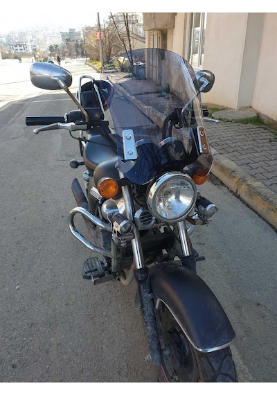 Motocam Küba Süperlight 150 Ön Cam 2008-2026 Model 53cm Füme Renkli 4mm Aparatsız
