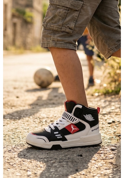 In Step Seviya Siyah Kırmızı Beyaz Cırtcırtlı Çocuk Bot Tipi Spor Ayakkabı - Sokak Modası SİYAH-BEYAZ In Step Seviya Siyah Kırmızı Beyaz Cırtcırtlı Çocuk Bot Tipi Spor Ayakkabı - Sokak Modası SİYAH-BEYAZ