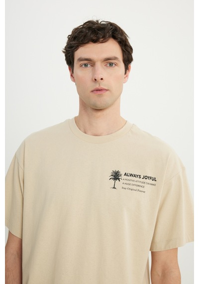 AC&Co / Altınyıldız Classics Erkek Bej %100 Pamuk Oversize Fit Rahat Kesim Bisiklet Yaka Baskılı Tişört Bej AC&Co / Altınyıldız Classics Erkek Bej %100 Pamuk Oversize Fit Rahat Kesim Bisiklet Yaka Baskılı Tişört Bej
