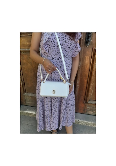 Just Polo Kadın Yeni Sezon Aksesuar Detaylı Çapraz Ayarlanabilir Askılı Şık El & Omuz Çantası Ebat 22 X 11 Cm Beyaz