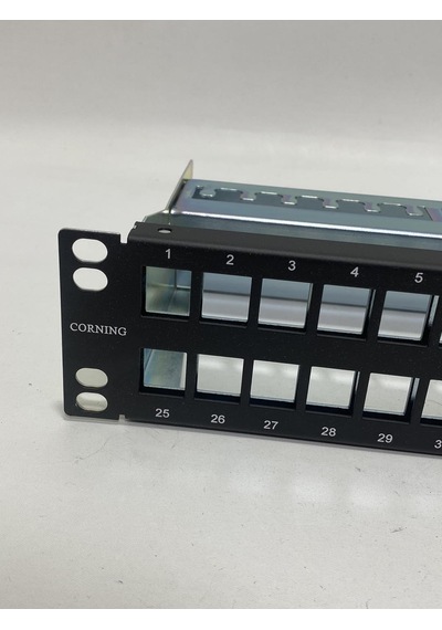 Corning 48 Port Boş Keystone Patch Panel 19inç Caxxsv-04808-c002