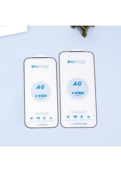 Delux Serisi Telefon Ürünü Cep Eşyası Mobil KorumaApple iPhone Uyumlu 16 Pro / 17 Cam Ekran Koruyucu