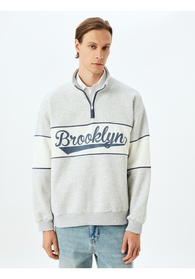 Koton Oversize Sweatshirt Kolej Baskılı Yarım Fermuarlı Renk Bloklu Şardonlu Pamuk Karışımlı Gri 5wam70029mk Gri Koton Oversize Sweatshirt Kolej Baskılı Yarım Fermuarlı Renk Bloklu Şardonlu Pamuk Karışımlı Gri 5wam70029mk Gri