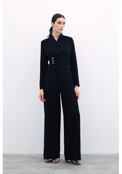 Sateen Fiyonk Aksesuarlı Krep Tulum - Siyah-135848 Siyah