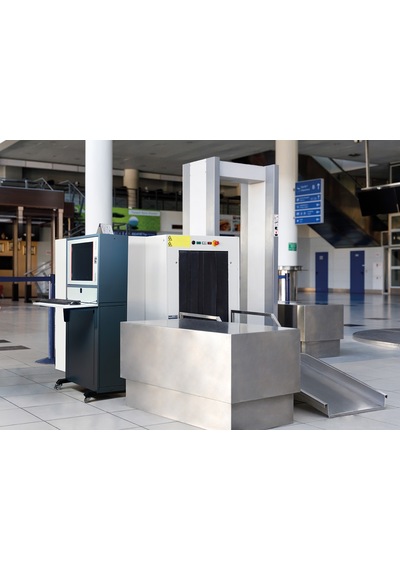 Elevit 1600 - IP20 Dikili Tip Bölünmüş Metal Bilgisayar Kabineti