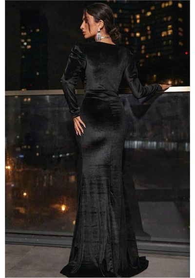 DefyModa Kadın Minimal Kadife Kumaş Kruvaze Yaka Yırtmaçlı Maxi Abiye Elbise Siyah