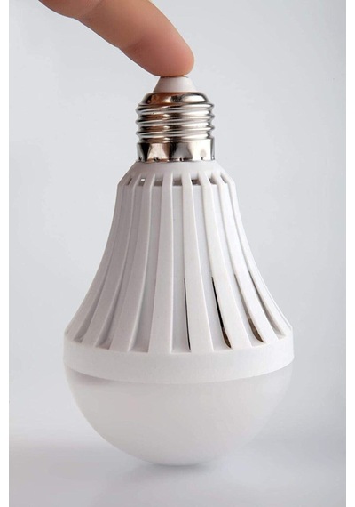 9w Şarjlı Led Ampül Beyaz Renk Beyaz