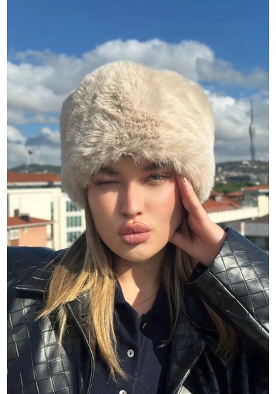 Mollycrush Bej Peluş Kalpak Şapka Suni Kürk Rus Slav Kazak Moğol Eskimo Tarzı Rahat Kadın Şapkası Bej