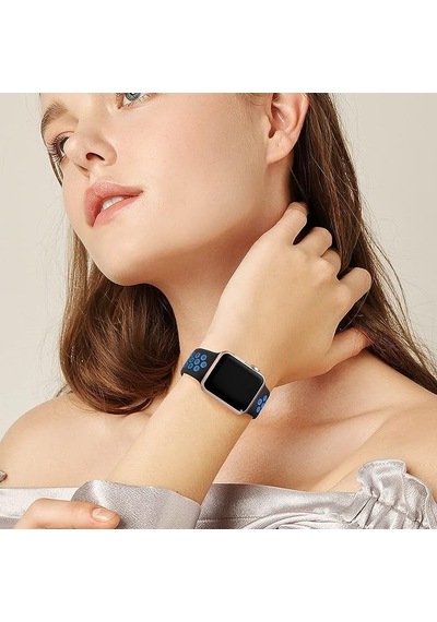 Apple Watch Seri 1/2/3/4/5/6/7/se/8/ultra İle Uyumlu Delikli Silikon Kordon Kayış 42-44-45-49 Mm Siyah - Mavi