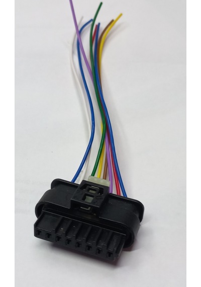 Mercedes W204 Tampon Tesiat Soketi 8 Kablolu 8k022
