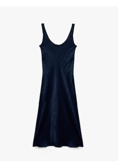 Koton Slim Fit Kolsuz U Yaka Kalın Askılı Uzun Saten Elbise Lacivert 6wak80025uw