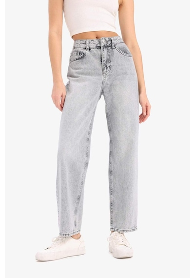 DeFacto Straight Fit Yüksek Bel Kısa Paça Jean Yıkamalı Pantolon E8013AX25SMNM55