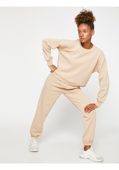 Koton Basic Kalın Jogger Eşofman Altı Cepli Beli Bağlamalı Bej 3sak40104nk 3SAK40104NK052 Ekru Koton Basic Kalın Jogger Eşofman Altı Cepli Beli Bağlamalı Bej 3sak40104nk 3SAK40104NK052 Ekru