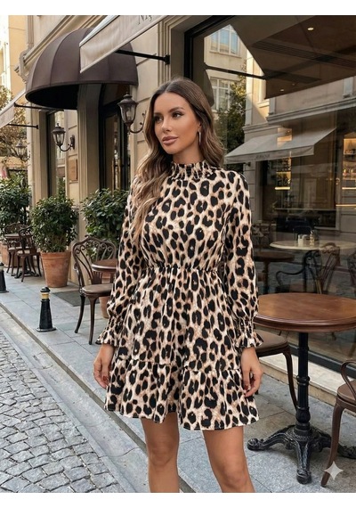 Efnaz Style Kadın Uzun Kollu Yarı Balıkçı Yaka Leopar Desenli Modal Mini Elbise Efnaz Style Kadın Uzun Kollu Yarı Balıkçı Yaka Leopar Desenli Modal Mini Elbise
