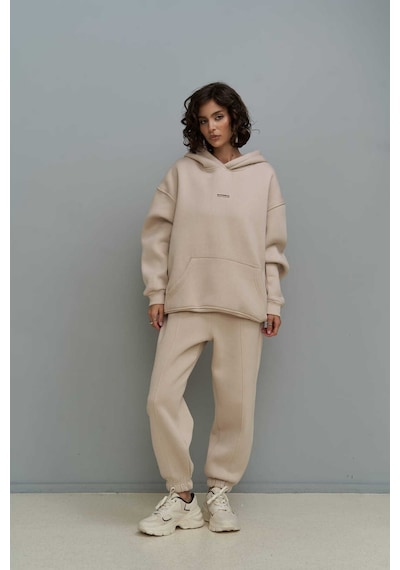 Mai Collection Mai Studios Co. Mai Studios Co. Minimal Baskı Kadın Eşofman Takımı - Kemik Rengi Bej Mai Collection Mai Studios Co. Mai Studios Co. Minimal Baskı Kadın Eşofman Takımı - Kemik Rengi Bej