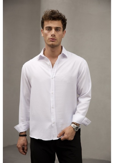 Bürke Yazlık Keten Dokulu Beyaz Renk Yarım Oversize Gömlek