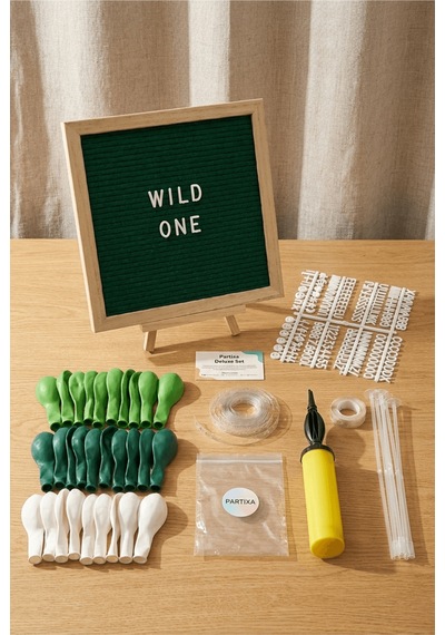 Safari Jungle Doğum Günü Süsleme Deluxe Set Keçe Yazı Panosu Standlı Pompa Balon Zincirli 7 Li Şeffaf Balon Standlı 3+ Yaş