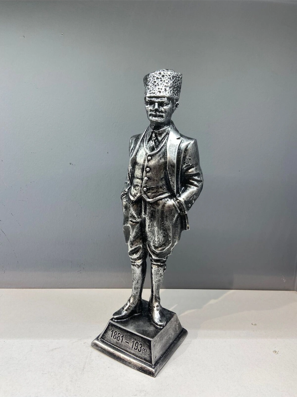 Dekoratif Polyester Atatürk Heykeli 48 Cm Gümüş-eskitme