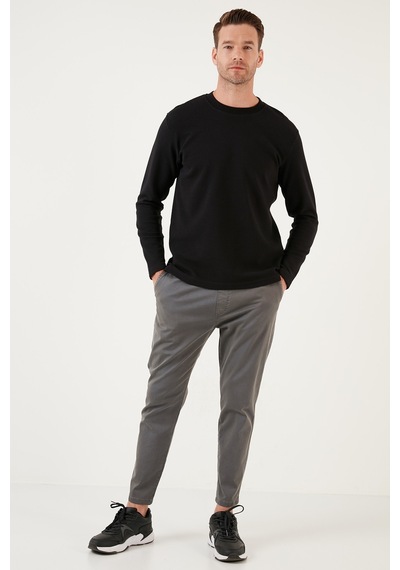 Buratti % 100 Pamuk Bisiklet Yaka Regular Fit Erkek Sweat 5905406 Siyah Buratti % 100 Pamuk Bisiklet Yaka Regular Fit Erkek Sweat 5905406 Siyah