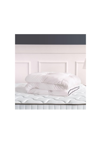 Yataş Bedding Dacron Quallofil Çift Kişilik Yorgan Çok Renkli