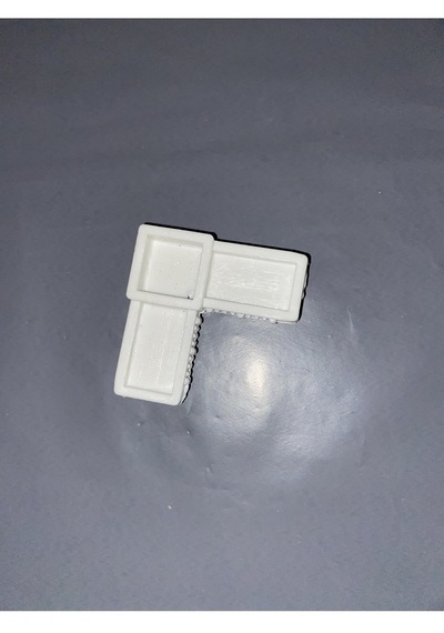 Sineklik 17/25 Plastik Köşe Takozu L Bağlantı Aparatı 8 Adet