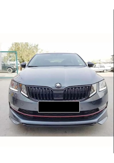 Skoda Octavia Ön Tampon Eki Makyajlı Kasa