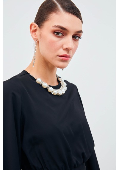 Sateen Kolye Detaylı Crop Bluz - Siyah