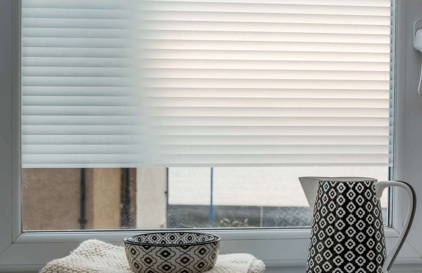 D-c-fix 276-0349 Jaluzi Desen Kendinden Yapışkanlı Cam Folyo 45 Cm X 2 Mt 45 X 100cm
