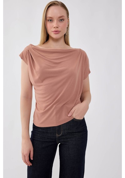 Vitrin Tek Omuzu Büzgü Detaylı Bluz CAMEL