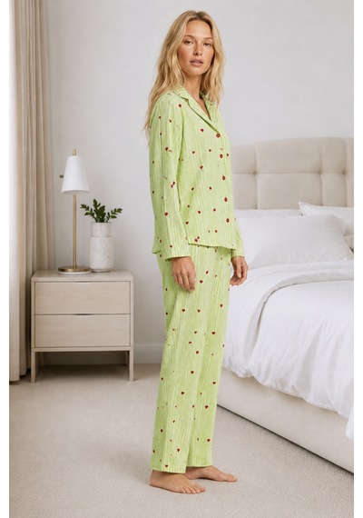 Kadın Ev Giyimi Rahat Yeşil Pijama Takımı 4660