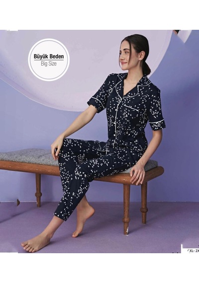 Miss Klein Kadın Büyük Beden Gömlek Yaka Pamuklu Likralı Kısa Kol Pijama Takımı 1130 - 1 Adet Lacivert Miss Klein Kadın Büyük Beden Gömlek Yaka Pamuklu Likralı Kısa Kol Pijama Takımı 1130 - 1 Adet Lacivert