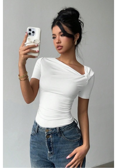 Kadın Çapraz Yaka Kısa Kollu Slim Fit Bluz Beyaz