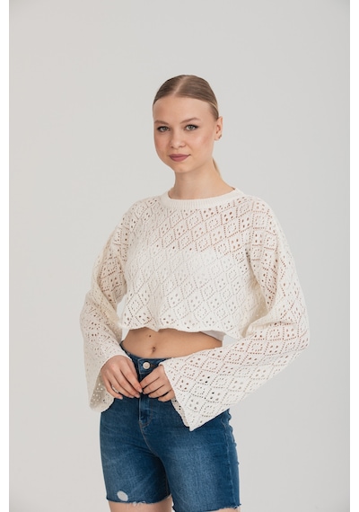 Duygudan Feminen Ajurlu Dokulu Beyaz Crop Bluz Standart Beden - Beyaz