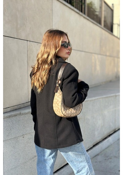 Kadın Siyah Astarlı, Tek Düğme, Vucüda Oturan Kalıp, Fitilli Kaşe Kumaş Blazer Ceket Siyah Kadın Siyah Astarlı, Tek Düğme, Vucüda Oturan Kalıp, Fitilli Kaşe Kumaş Blazer Ceket Siyah