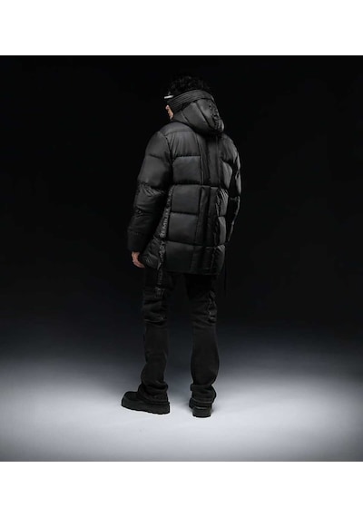 Black Hooded Mont Siyah