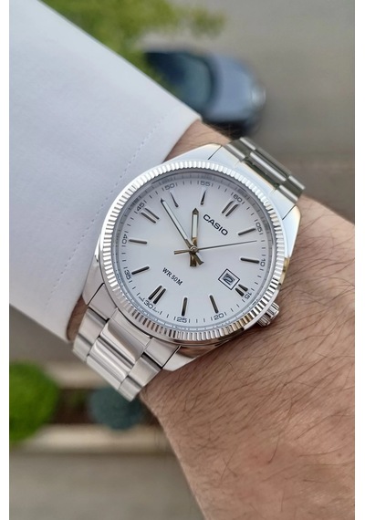 Casio Csıste48 Erkek Kol Saati