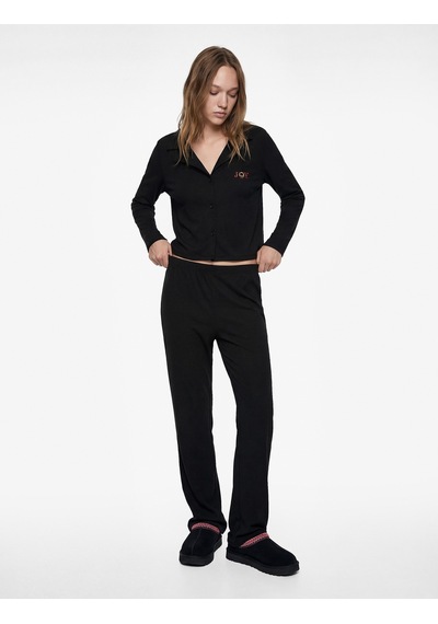 Koton Uzun Kollu Viskon Karışımlı Örme Nakışlı Yılbaşı Pijama Takımı Siyah 6wlk40285mk Siyah Koton Uzun Kollu Viskon Karışımlı Örme Nakışlı Yılbaşı Pijama Takımı Siyah 6wlk40285mk Siyah